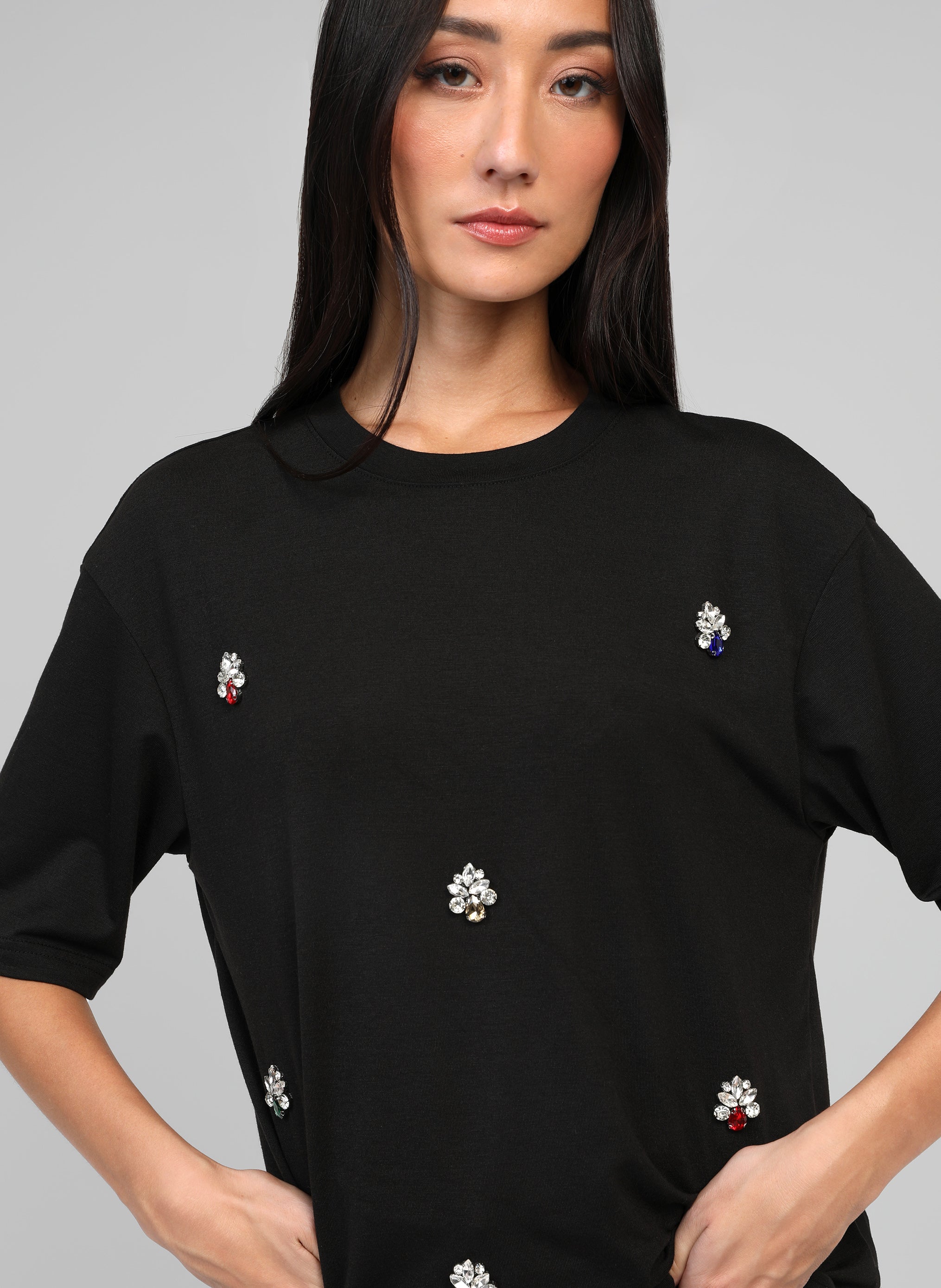 T-SHIRT AMARINA noir