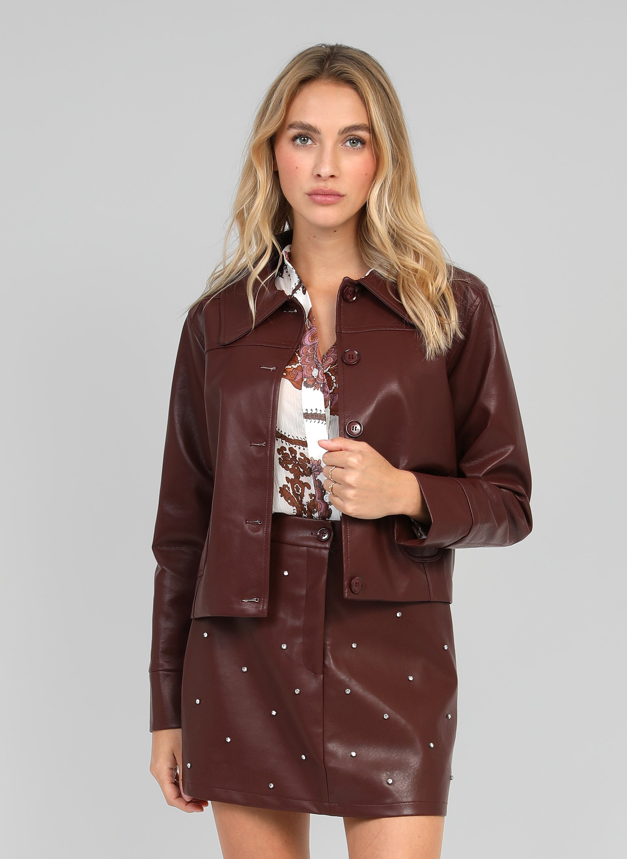 CLAUDIANE wine jacket