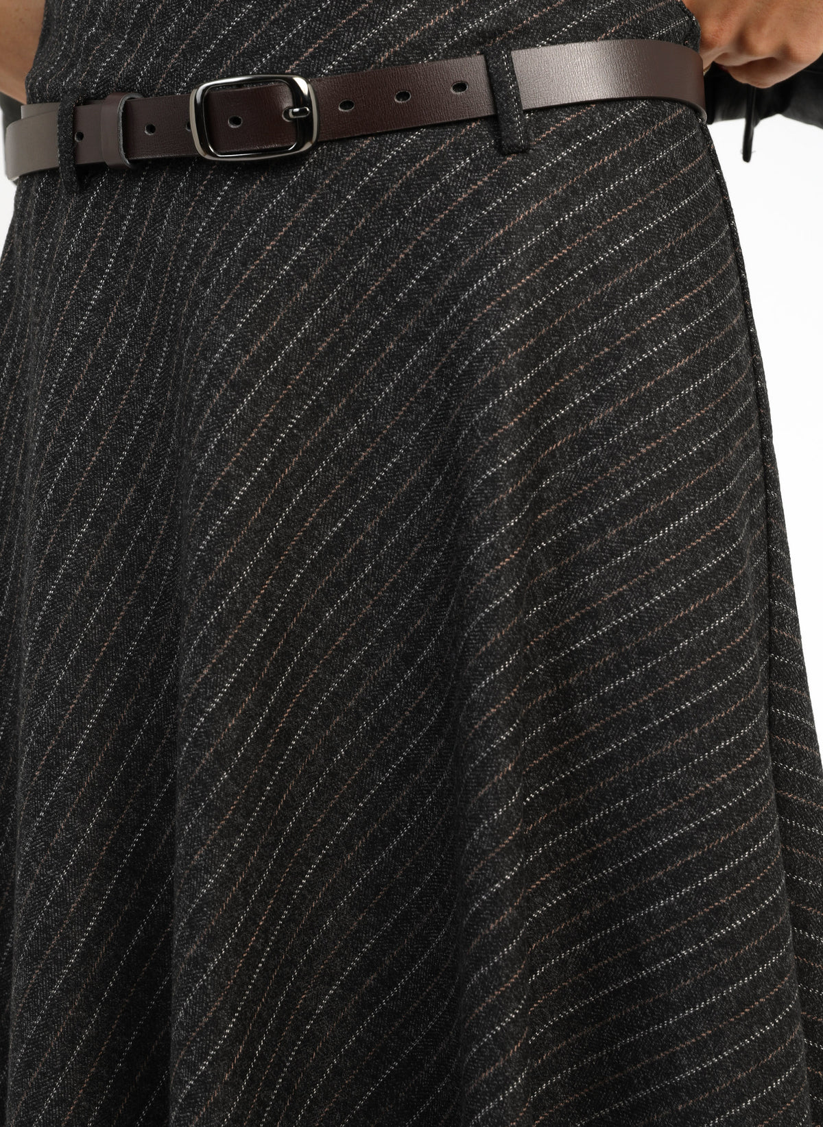 FALDA MIDI JOSELINA negra