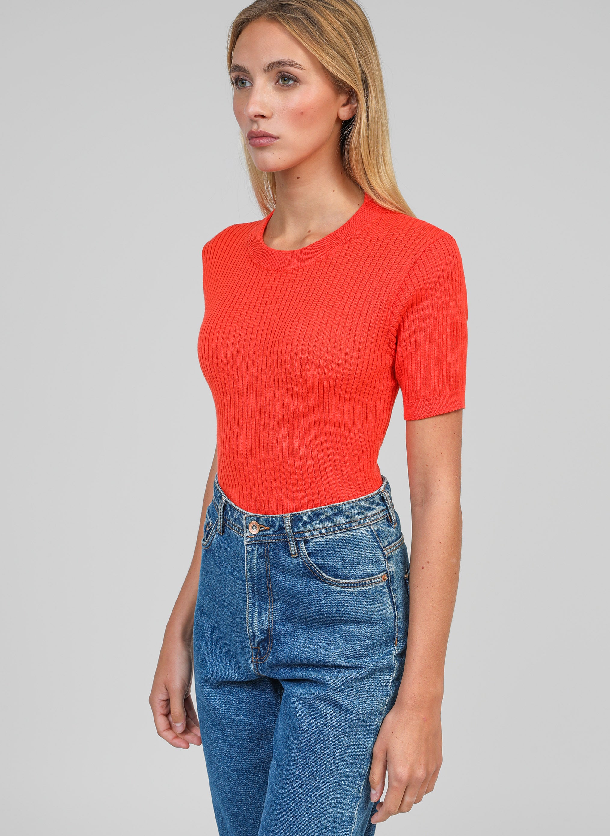 PULL LESIENNA piment