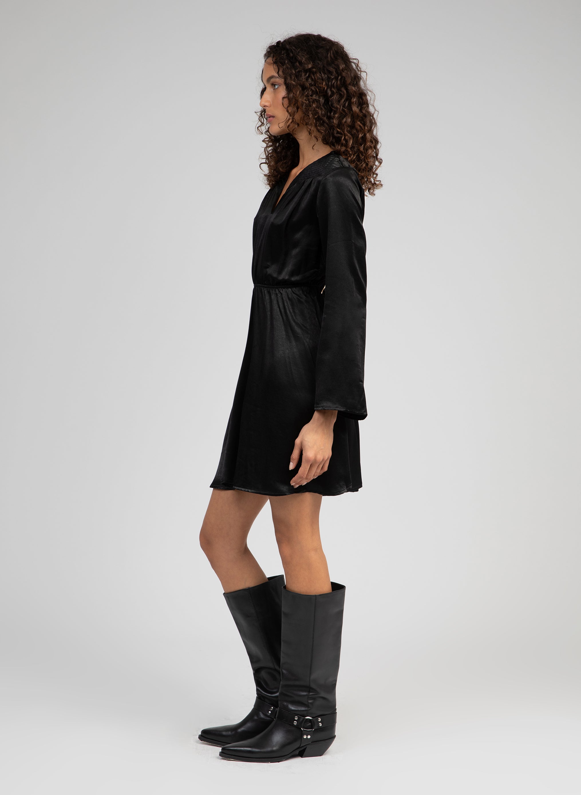 ROBE COURTE MARIBELA noir