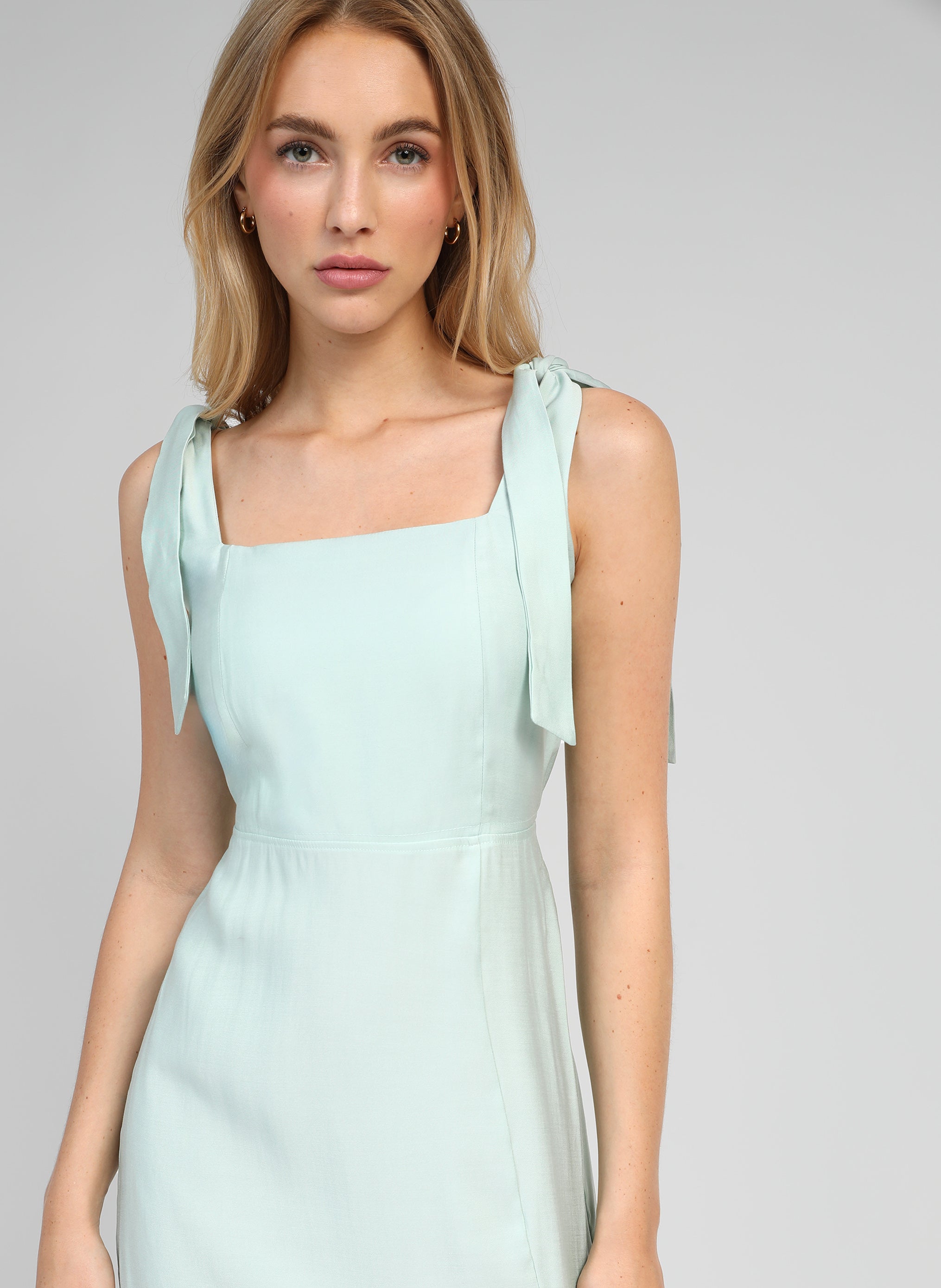 ROBE MIDI MANTA celadon
