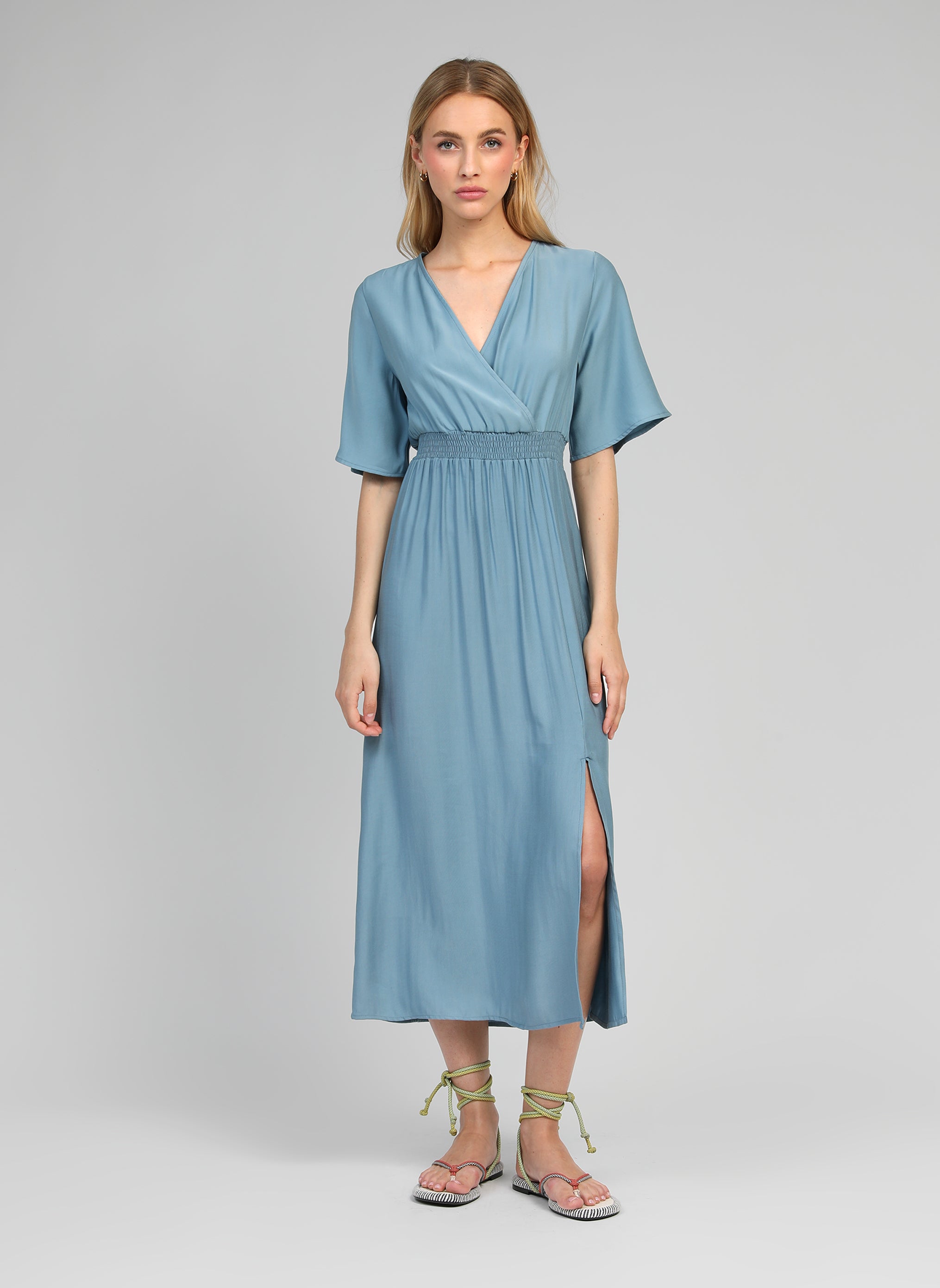 Vestido MESUN MIDI sky
