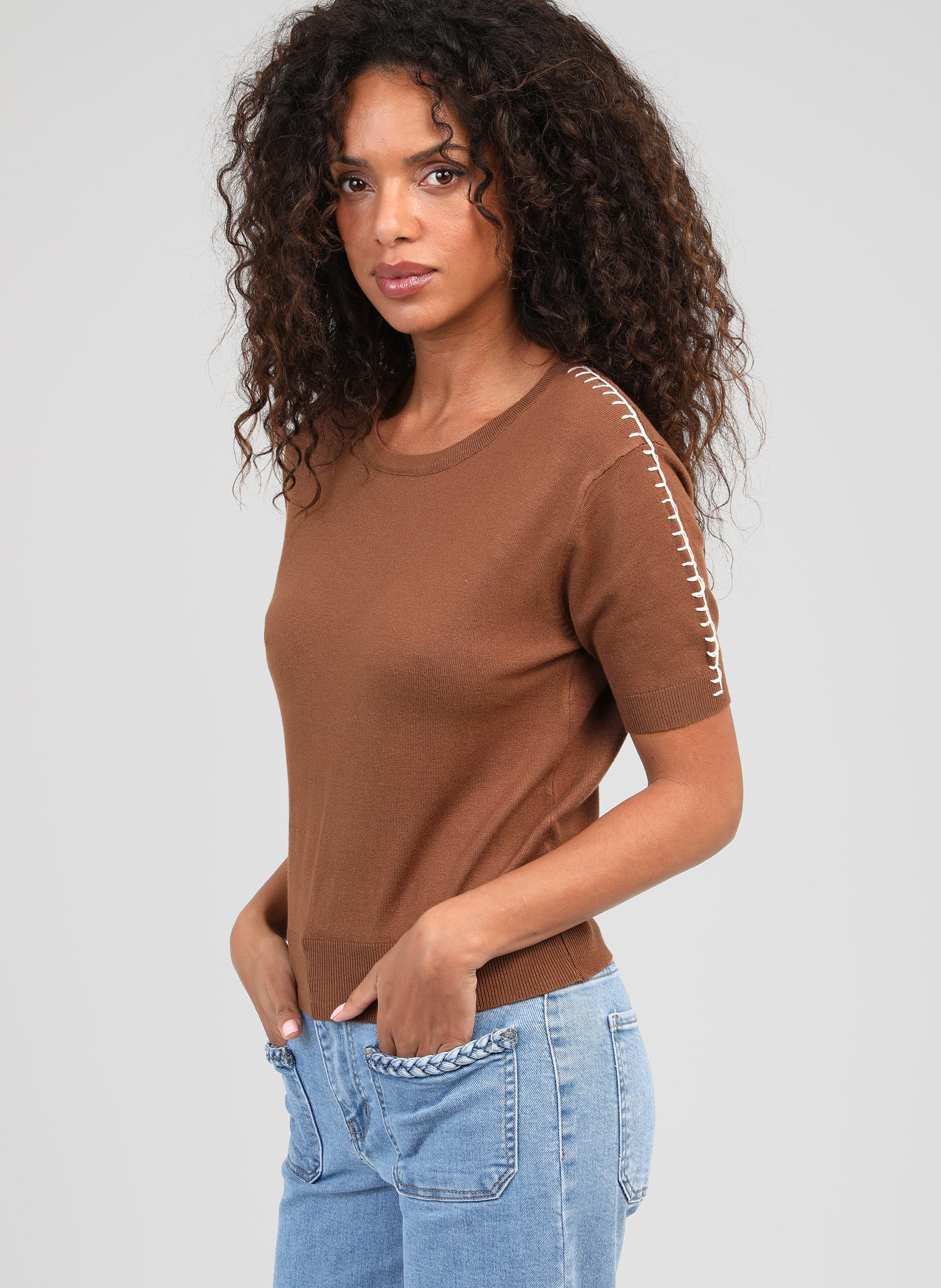 PULL NIKOLI daim