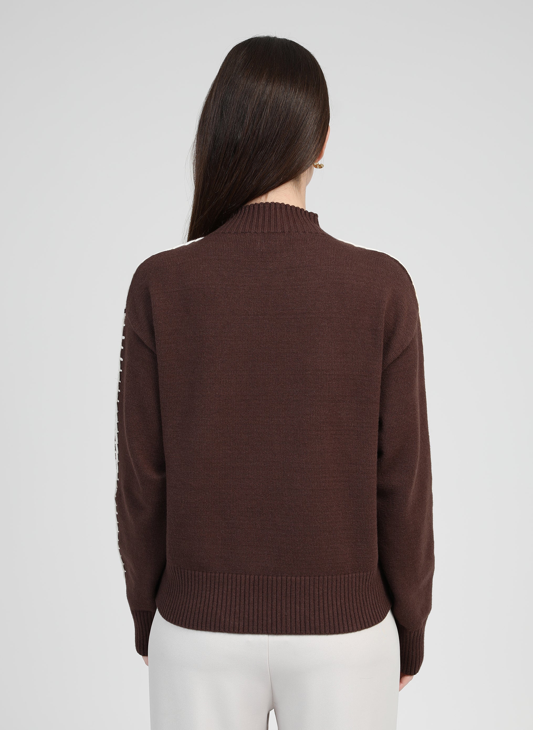 PULL NISSYA marron