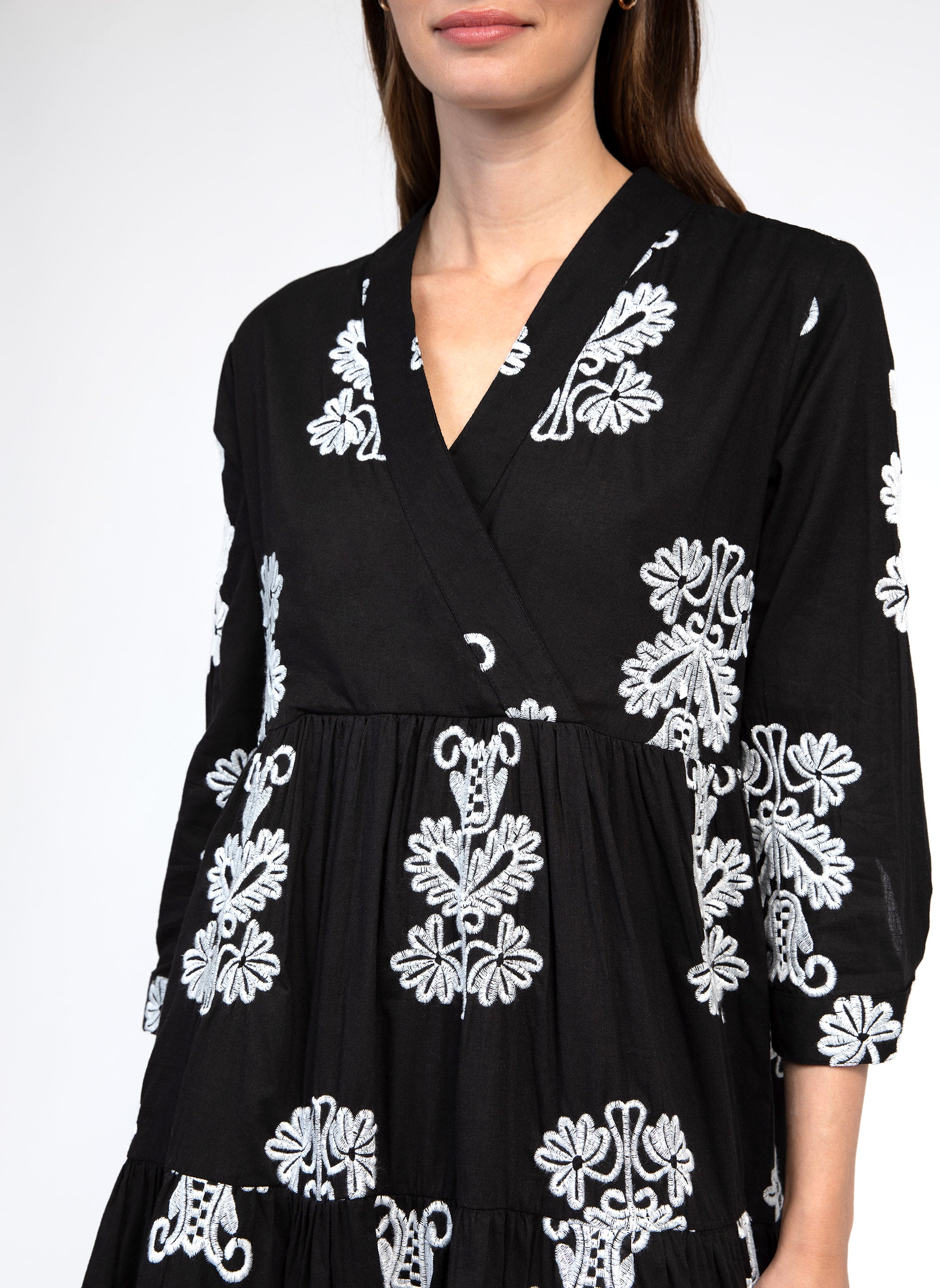 ROBE COURTE OVIANNA noir