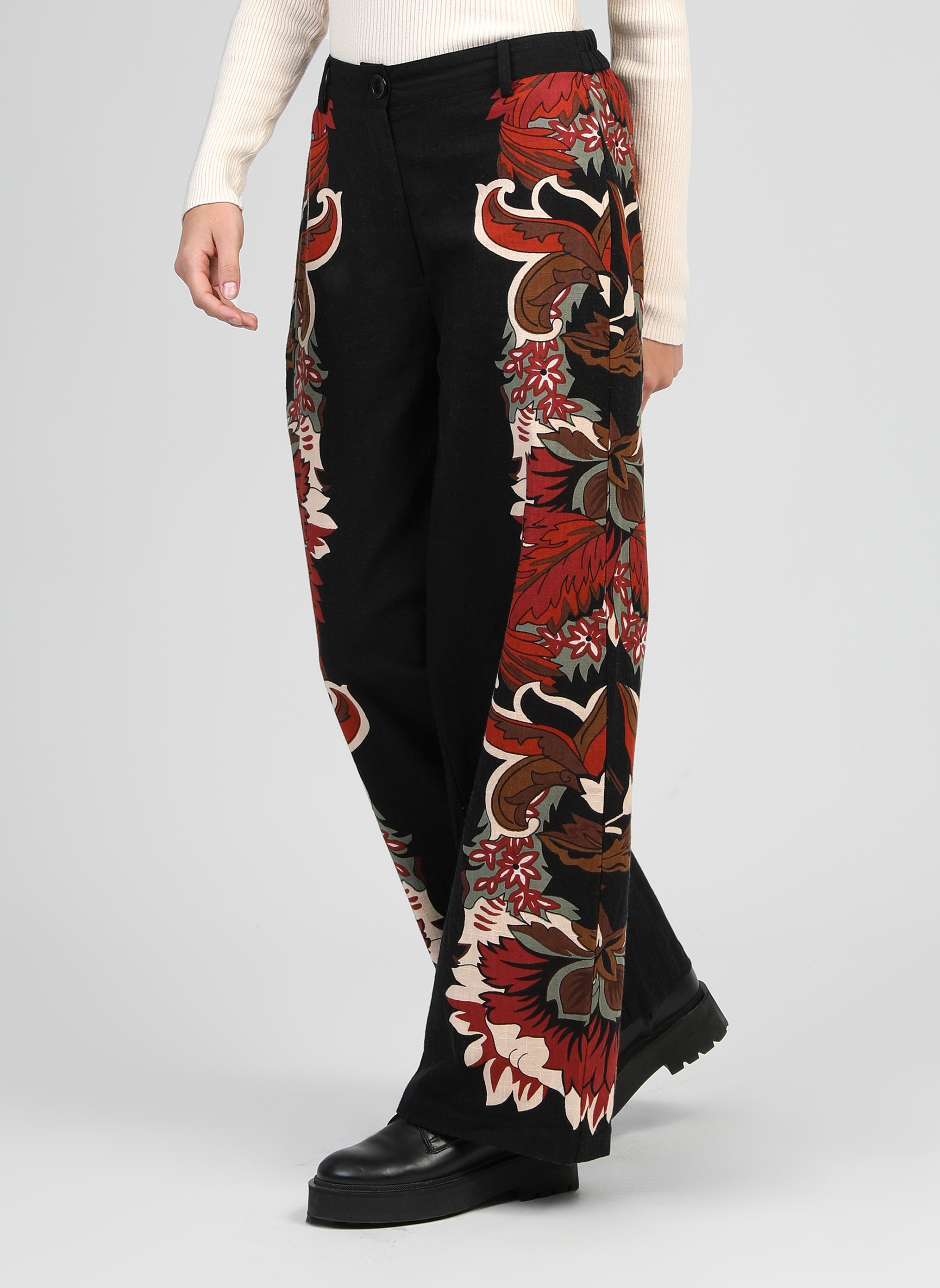 PANTALON ROSSITA pachama negro