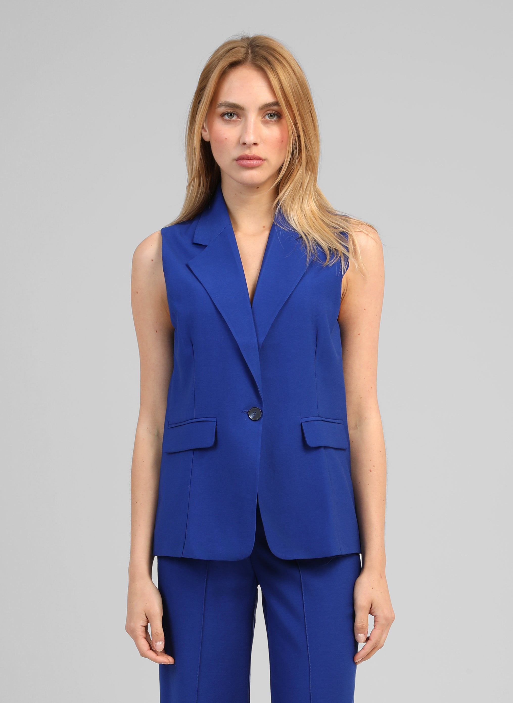 VESTE SANS MANCHES ZAKARITA electric