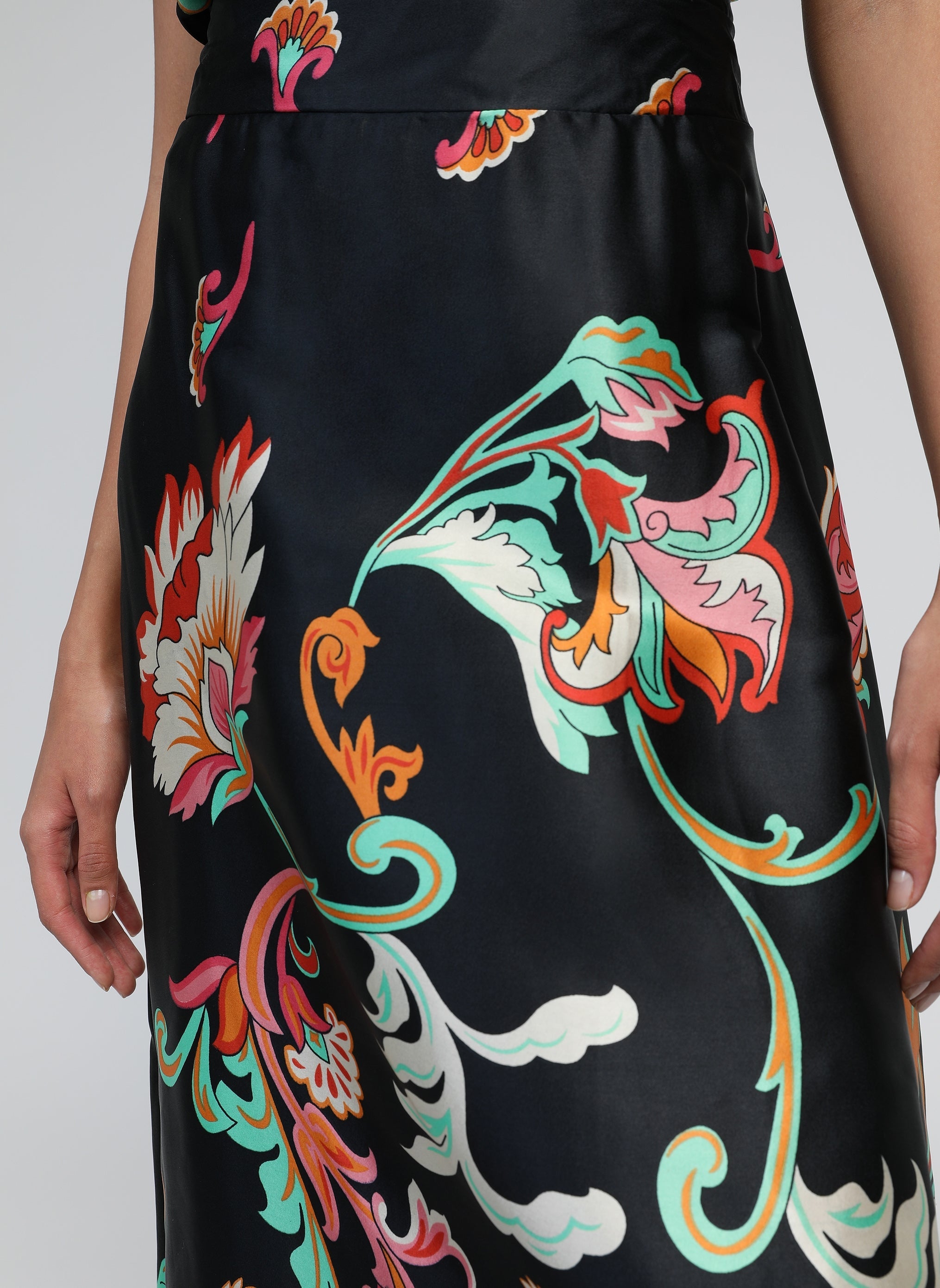 ROBILOU indina black midi skirt