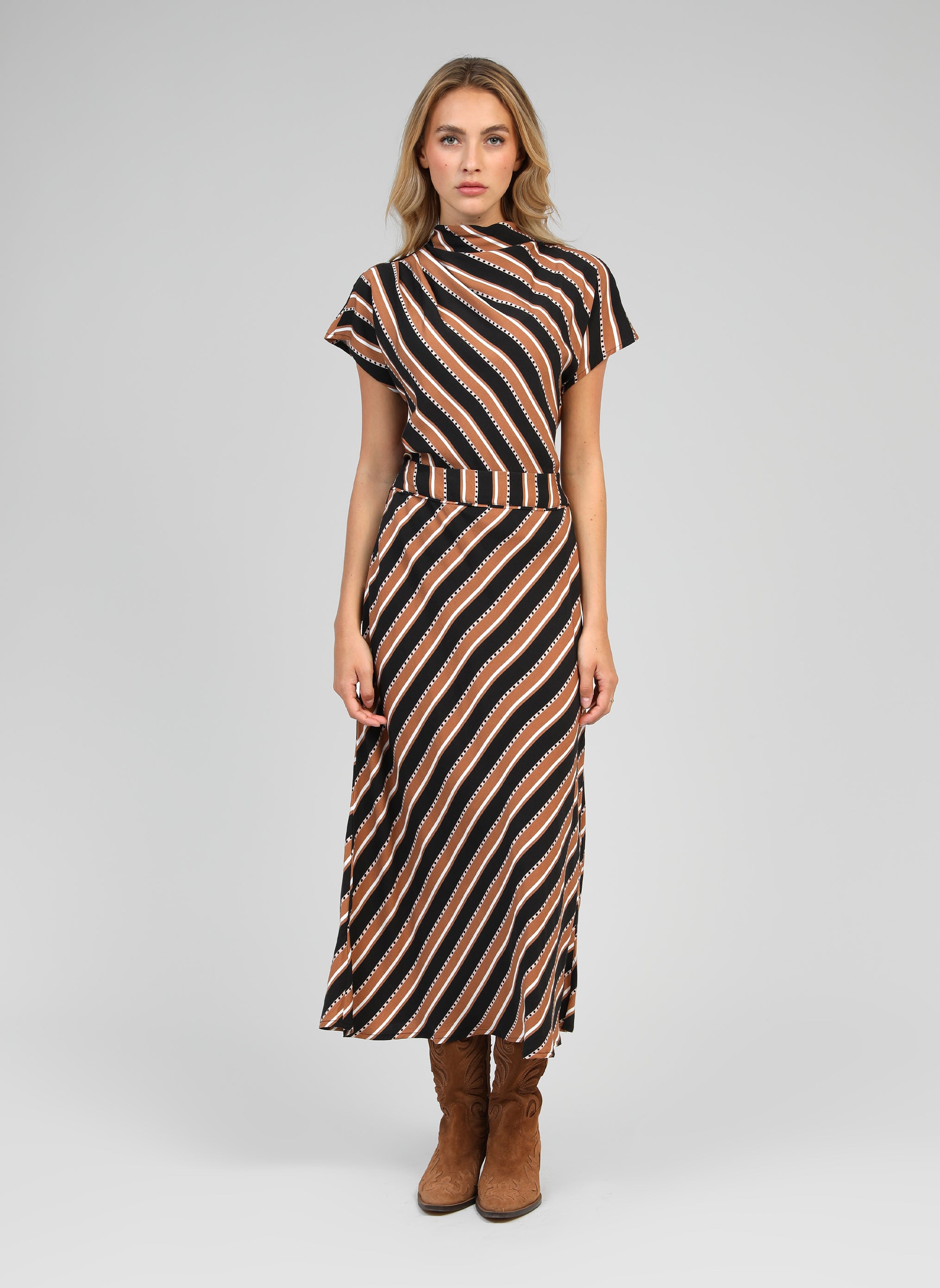 JUPE MIDI GANIA velia camel