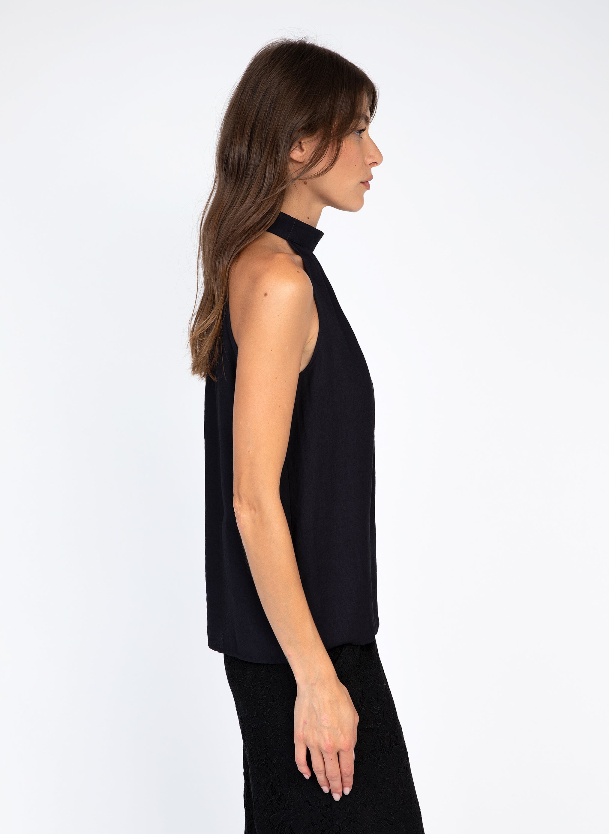 TOP KLAVIA black
