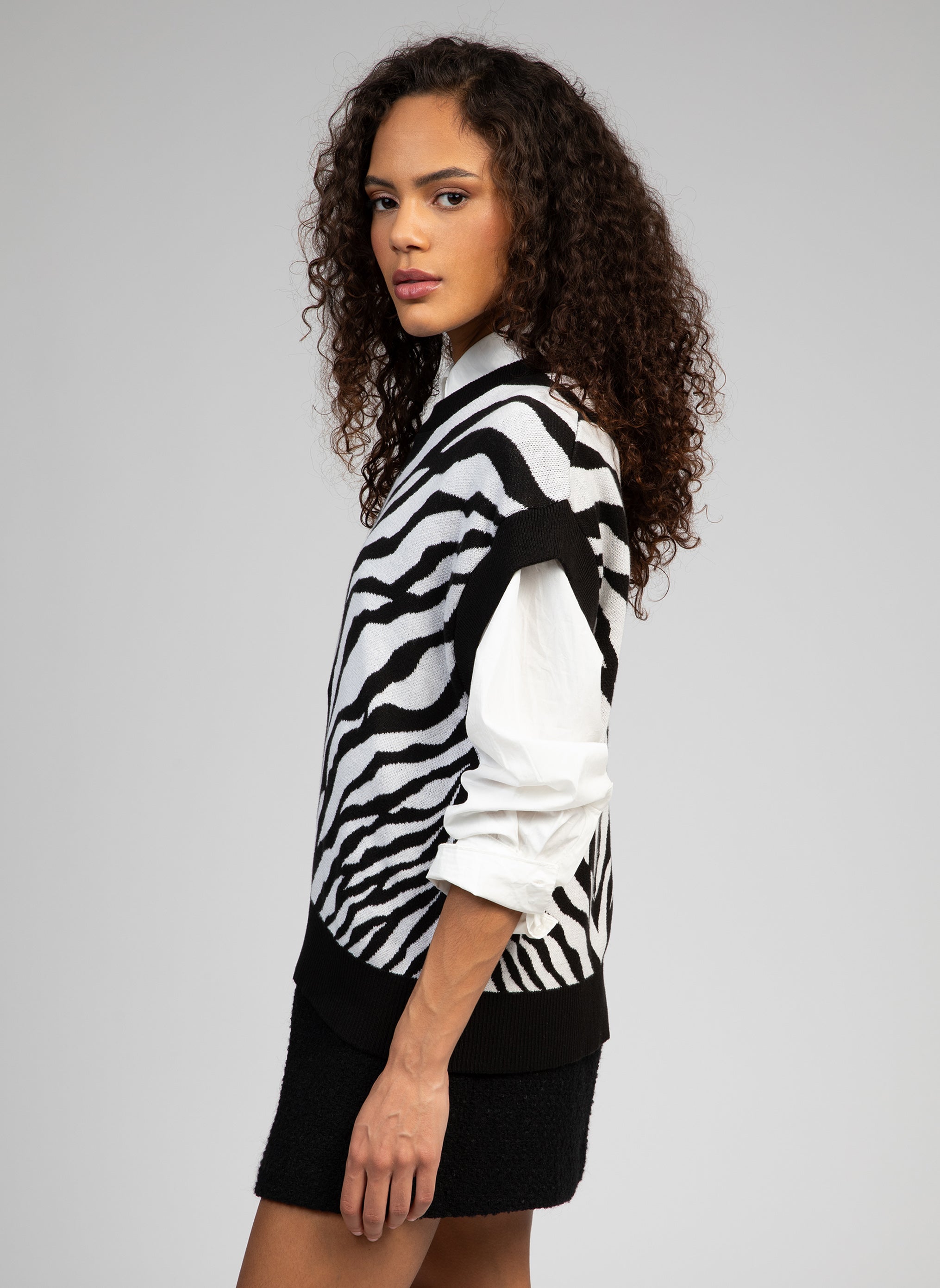 PULL LENEROBI noir