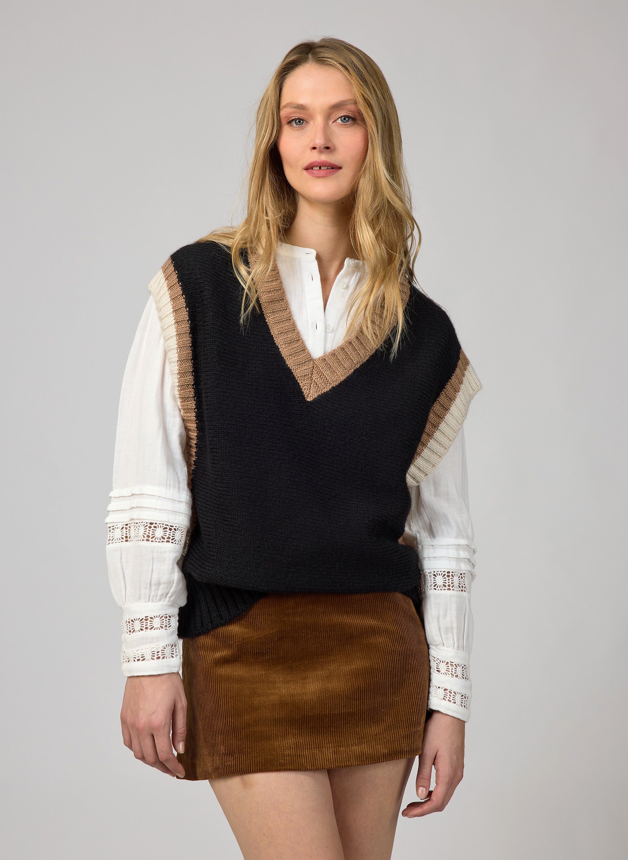 PULL LENYX noir