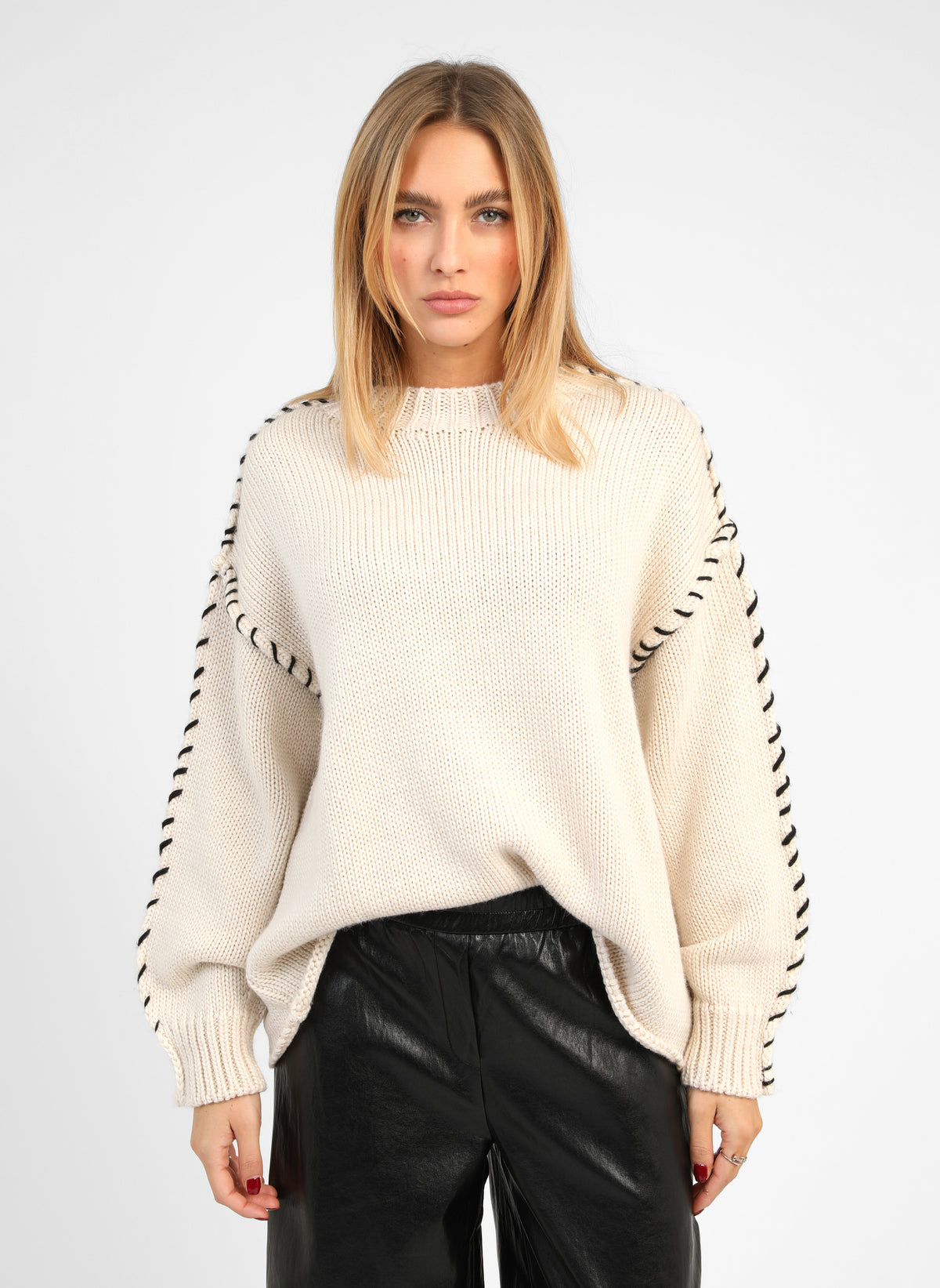 PULL LEVOJOKI ecru