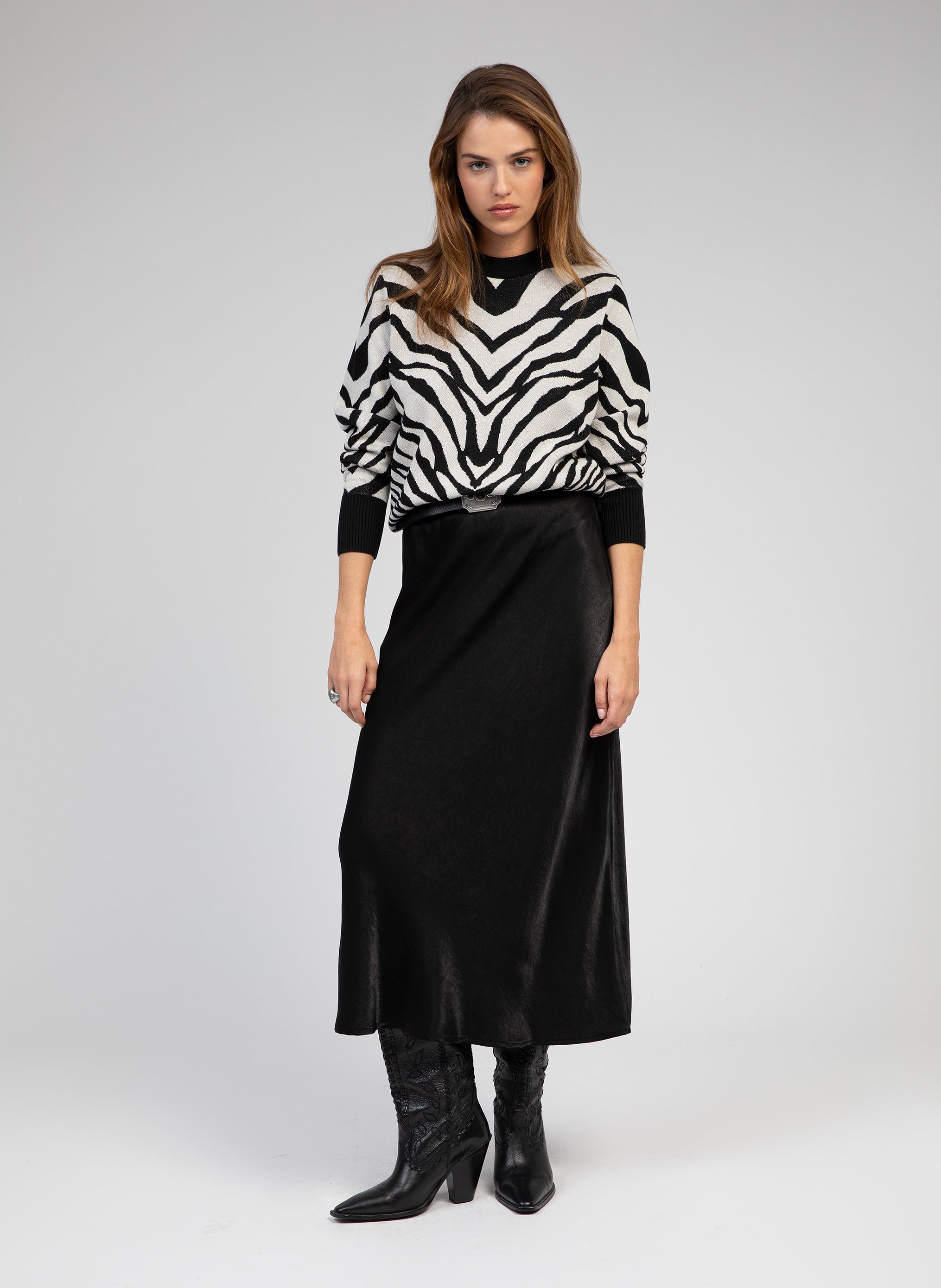 PULL LEZEBRA noir