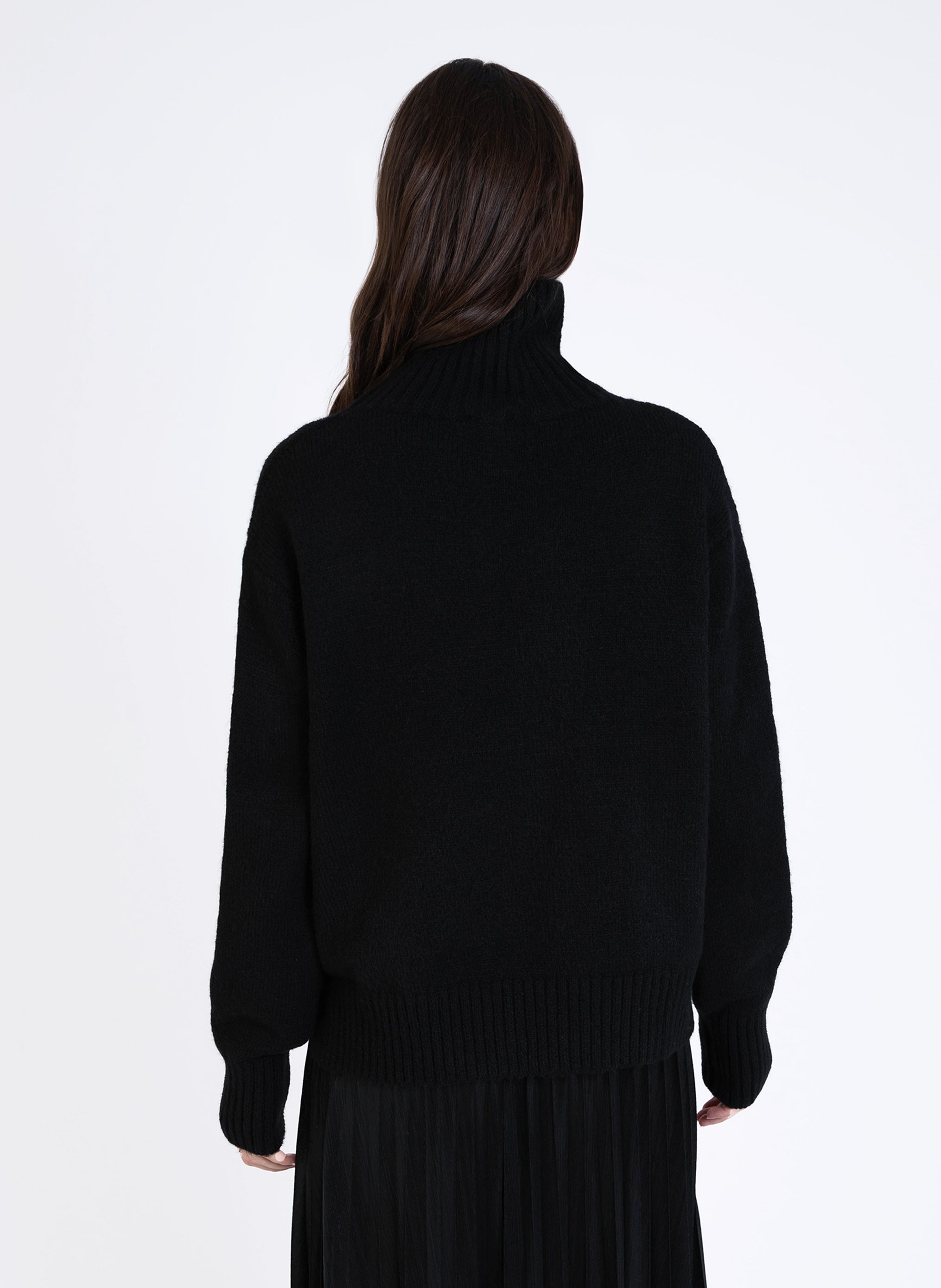 PULL LIPY noir