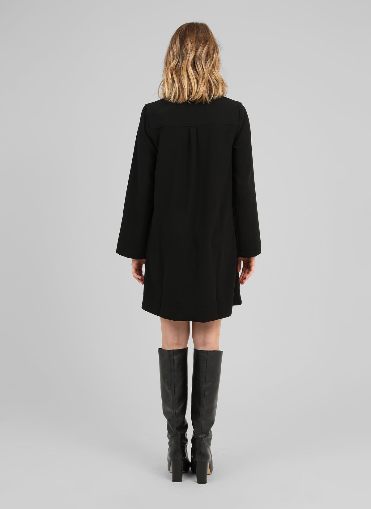 ROBE COURTE MALOPA noir