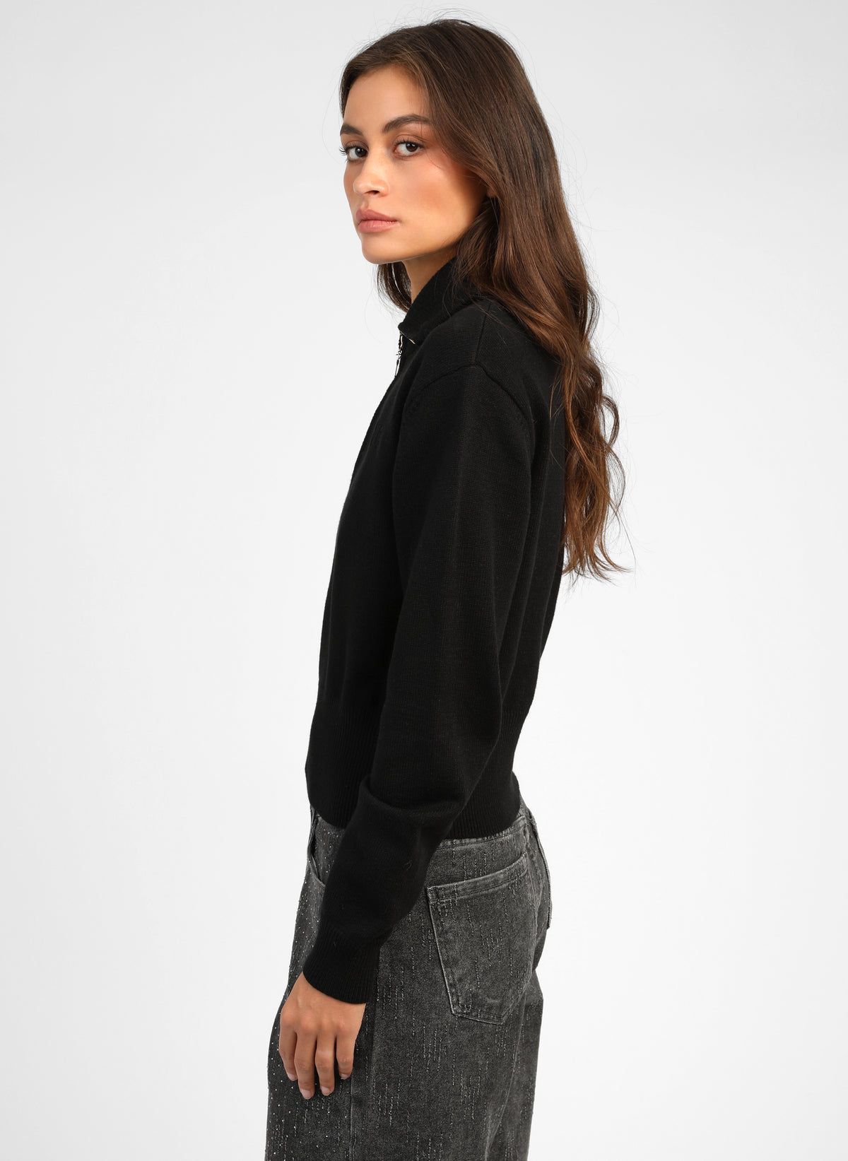 PULL NAZARIO noir