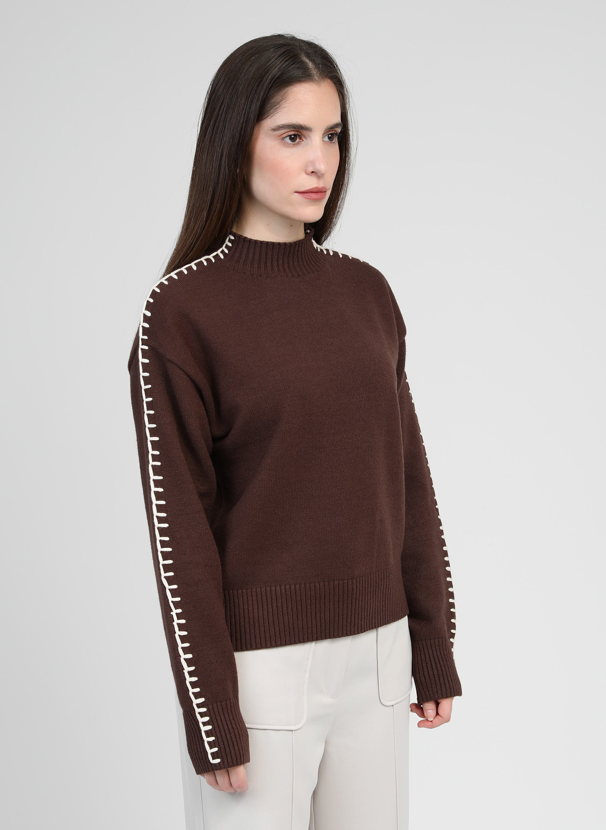 PULL NISSYA marron