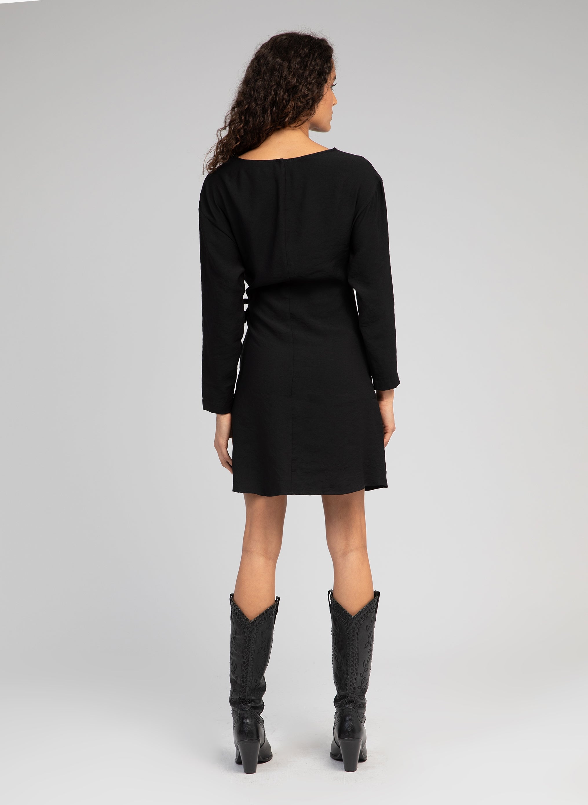 ROBE COURTE MELOKA noir
